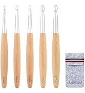 Big Crochet Hooks Set with Beech Wood Handle, Large Crochet Hooks for Chunky Yarn, Size 7mm 8mm 9...