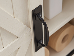 convenient metal handle