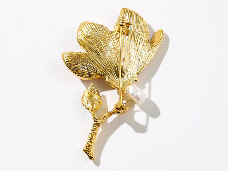 2312-DBP1 Back side of brooch
