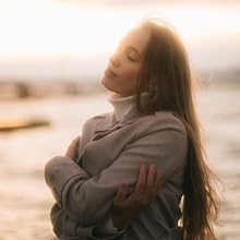 Cinematic & Dreamy Atmosphere