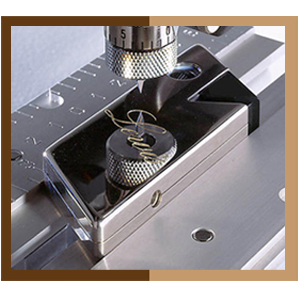 Professional engraving machine