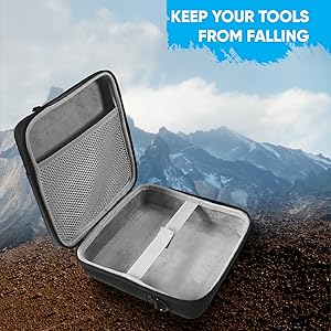 Interior space of binocular case