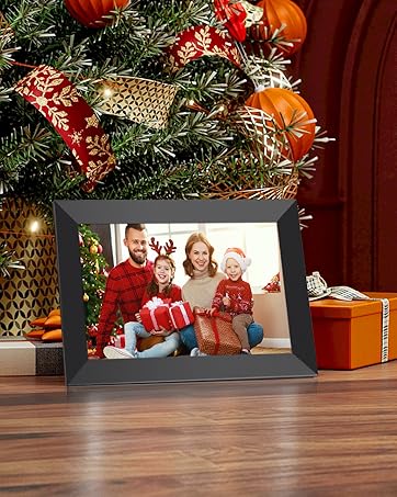 digital picture frame