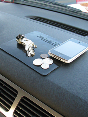 Heininger 1062 CommuteMate DashGrip Cell Phone Holder, (Pack of 2)
